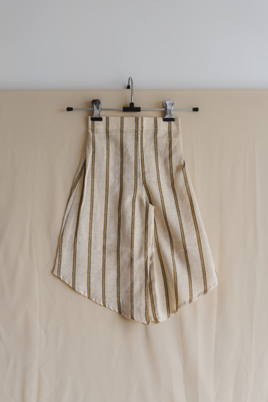 Frill top and Bell bottom co-ord set for girls - Image 3
