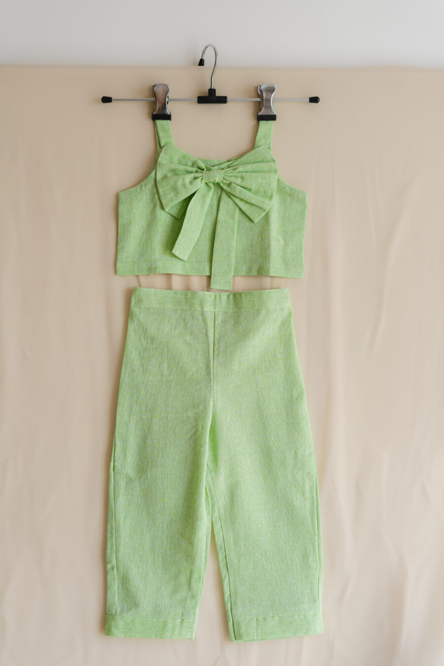 Pastel green Big bow top with pants for girls - Image 4