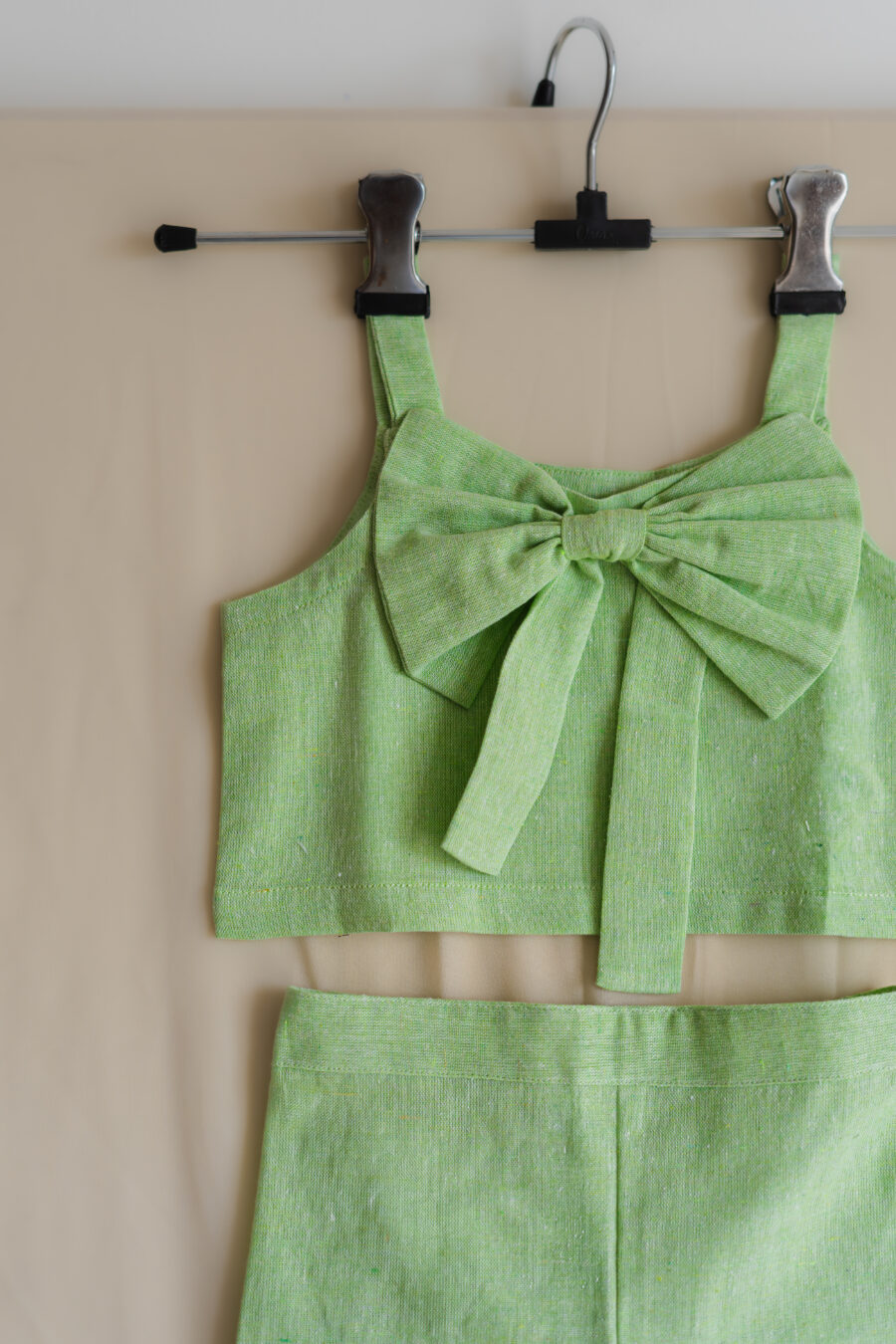 Pastel green Big bow top with pants for girls - Image 3