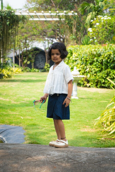 White butterfly hakoba tie top with Denim Skort set